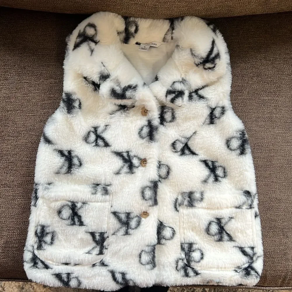 New Calvin Klein Faux Fur Vest with Calvin Klein Long Sleeve Shirt Girls size 5